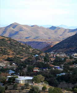Bisbee looking south toward the pit